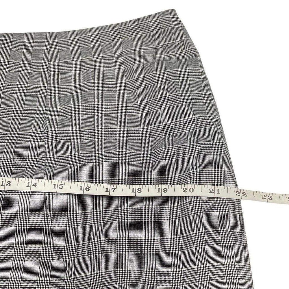 Axcess Liz Claiborne Glen Plaid Peplum Skirt and Suit Jacket - Picture 7 of 8